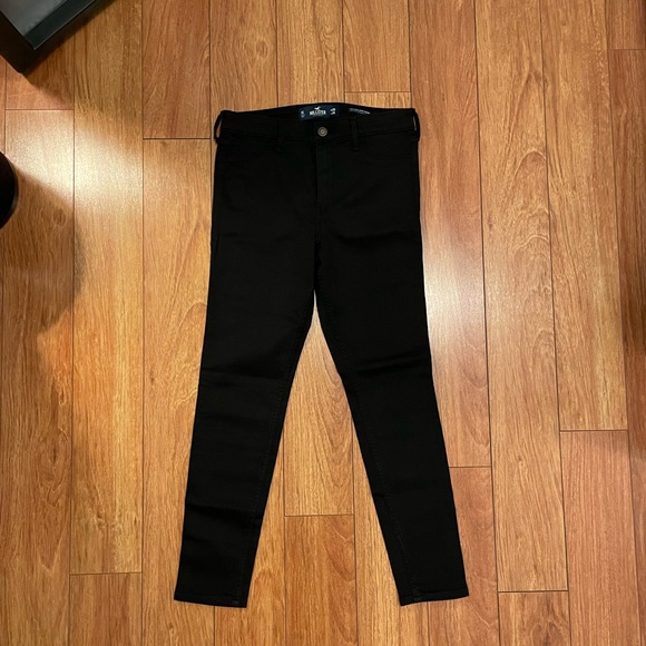 BUNDLE: Hollister High Rise Advance Stretch Jean Leggings - Picture 2 of 8